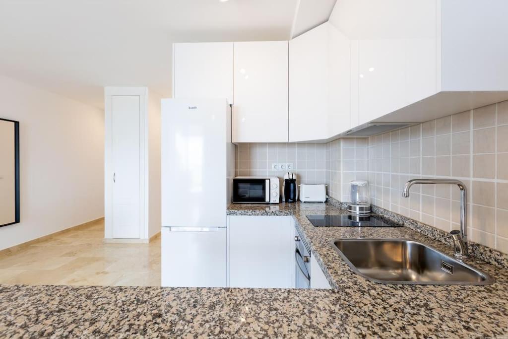 Sunny Ocean View Apartment بالم مار المظهر الخارجي الصورة